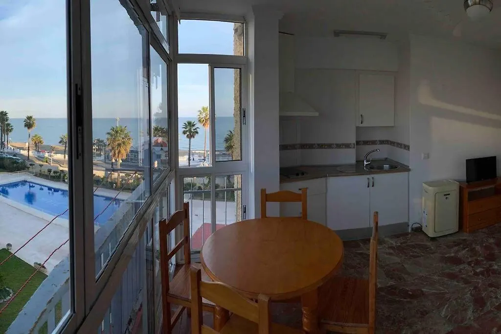 Apartment First Line Of The Sea Benalmádena 0*,  España